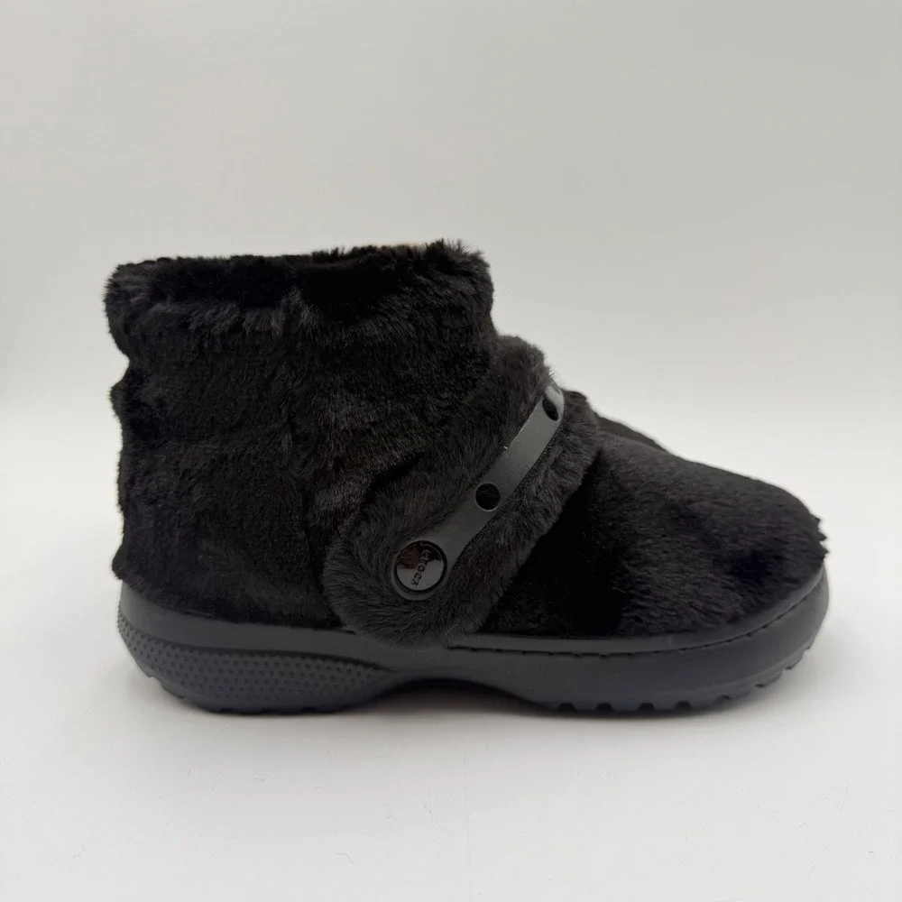Crocs Women's Size 6 Classic Unfurgettable Boot Moonlight Black Quartz 211743